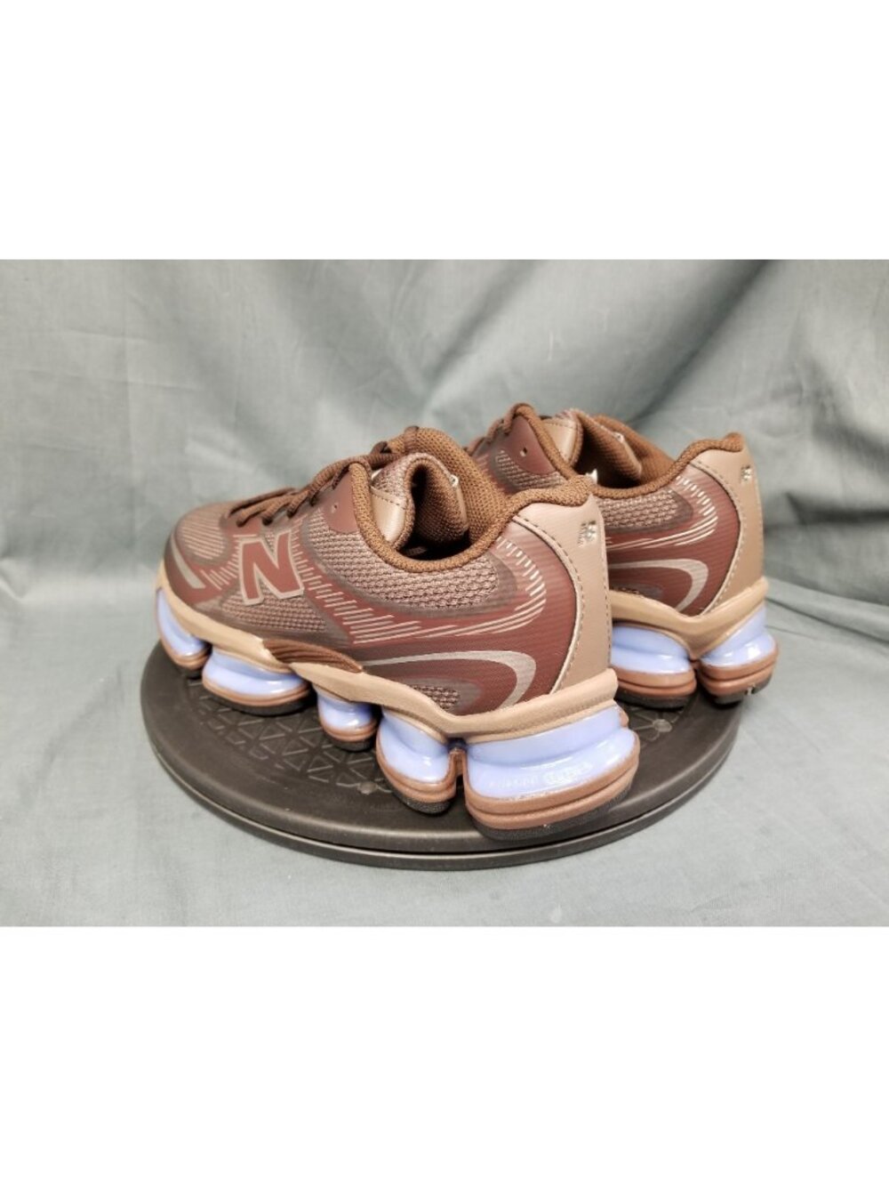 New Balance 2000 Pumpernickel Sneakers U200076U Men's Size 8 NEW NO BOX! - Picture 6 of 11